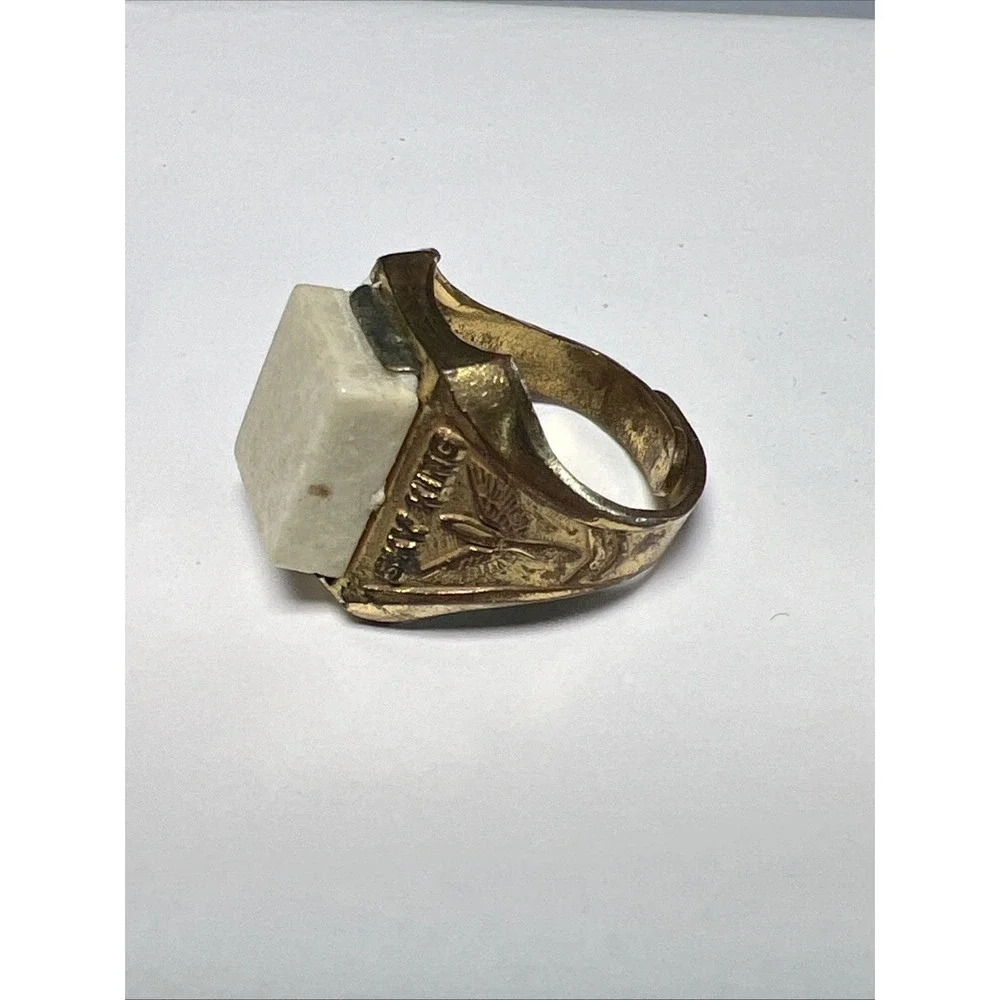 Sky King Secret Compartment Ring Unisex OS Gold Tone Square Stone Radio Premium